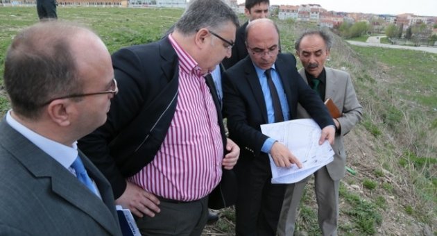 Kırklareli Belediye Başkanı Kesimoğlu, Süpürgeciler Sitesi’nde İncelemelerde Bulundu