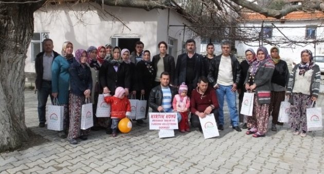 Kırtık’ta Cep Telefonları Çekmiyor