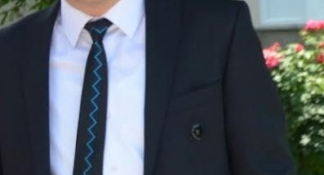 Kitabının Gelirini Felçli Çocuklara Bağışlayacak