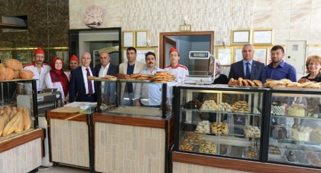 Kızılcıklı Mahallesi’ne Yeni Spor Alanları Ve Sosyal Tesis