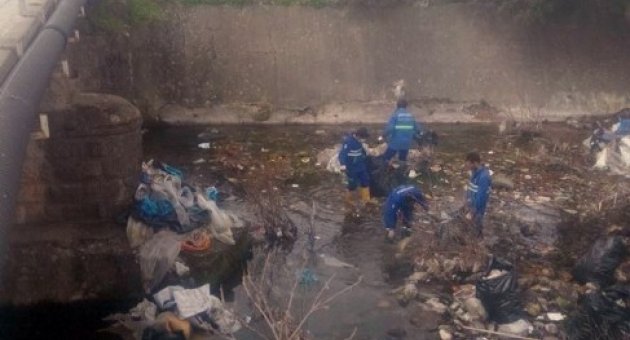 Kızılkeçili Çayı Belediye Tarafından Temizlendi