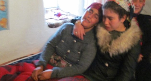 Kızını Evde Ölü Bulan Annenin Feryatları Yürekleri Dağladı
