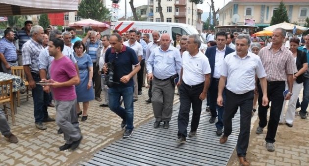 Kocaoğlu, Afet Bölgesi Kaymakçı’da İncelemelerde Bulundu