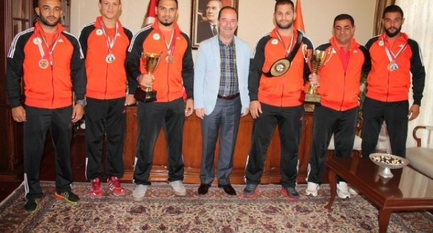 Kocayusuf Güreşleri’nin Başarılı Pehlivanları Edirne’ye Döndü