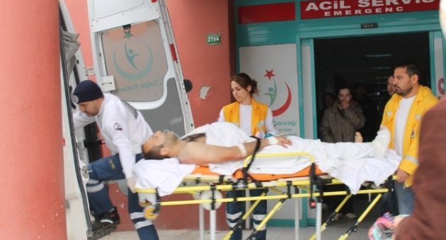 Kolunu Ve Bacağını Testereye Kaptırdı