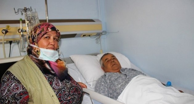 Komşu Köyden Gelen Böbrekle Hayata Tutundu