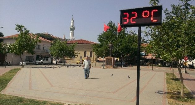 Körfezde Termometreler 32 Dereceyi Gösterdi