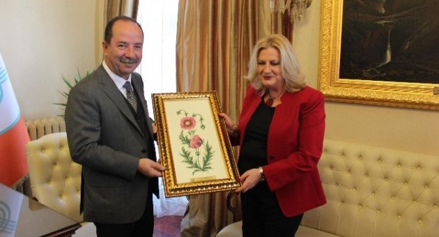 Kosovalı Bakan Tahiri, Edirne Belediye Başkanı Gürkan’ı Ziyaret Etti