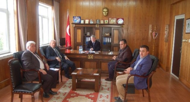 Köylerin Çöplerini Belediyeler Toplayacak