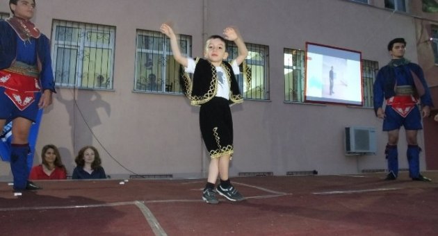 Küçük Kerem’e Büyük Alkış