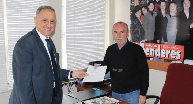 Küçükmenderes Gazetesine Anlamlı Hediye