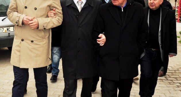 Kutlu’ya Lapseki’de Sevgi Seli