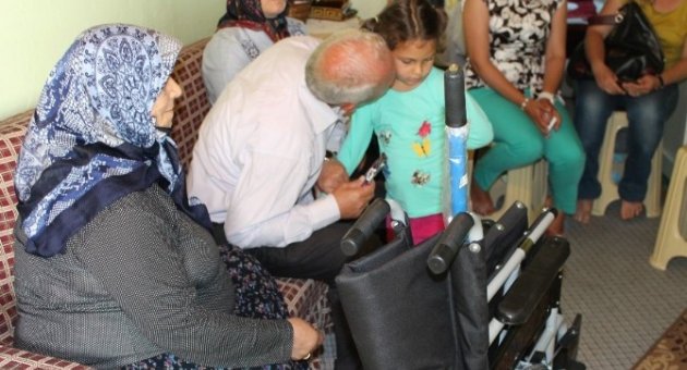 Lapseki Belediyesi Sosyal Yardımlara Devam Ediyor