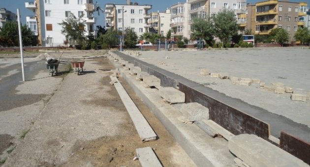 Lapseki Belediyesi Üst Yapı Çalışmaları Devam Ediyor