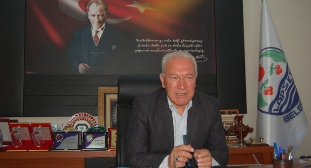 Lapseki Sahneye Çıkıyor Projesine Destek