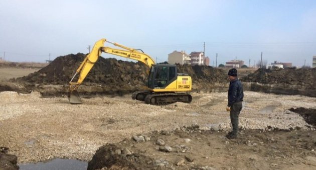 Lapseki Stadı Modern Hale Geliyor