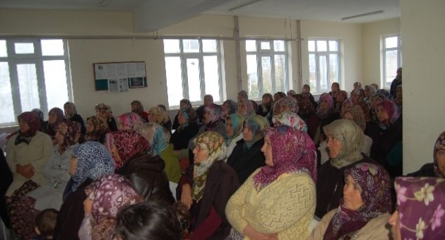 Lapseki Toplum Sağılığı Merkezinden Meme Kanseri Bilinçlendirme Semineri