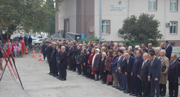 Lapseki’de 10 Kasım Anma Törenleri