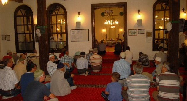 Lapseki’de Şehitler İçin Mevlit