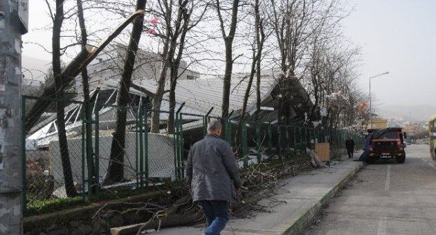 Lodos Bursa’yı Terk Ediyor, Yerini Yağmura Bırakıyor
