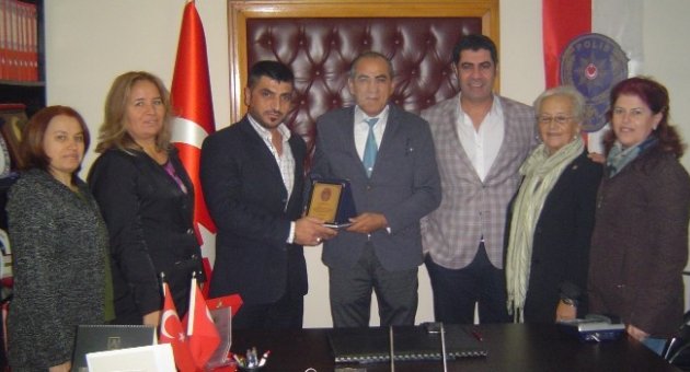 Lübnanlı İşadamından Şehit Ailelerine Anlamlı Yardım