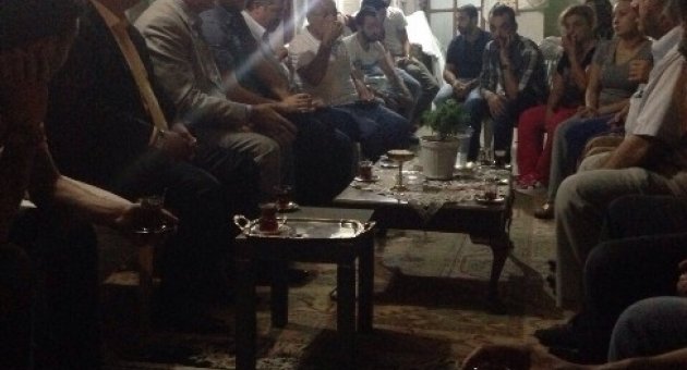 Makedonya’da Öldürülen Anne Ve Oğlunun Ailesine Başkan Altepe’den Taziye Ziyareti