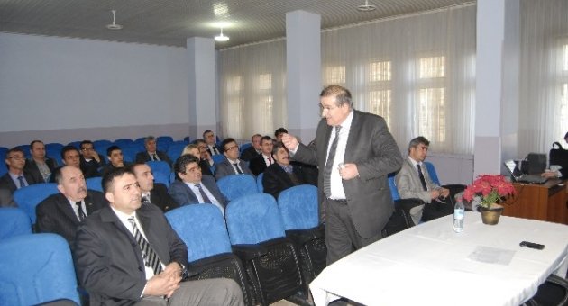 Malkara’da Okul Müdürlerine Seminer Verildi