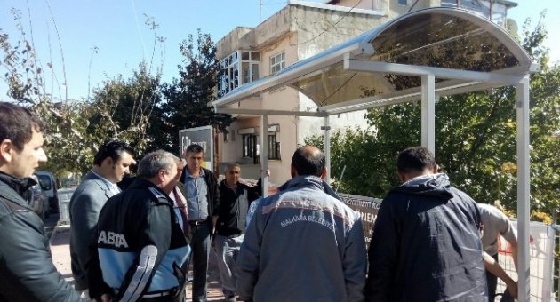 Malkara’daki Otobüs Ve Minibüs Durakları Yenileniyor