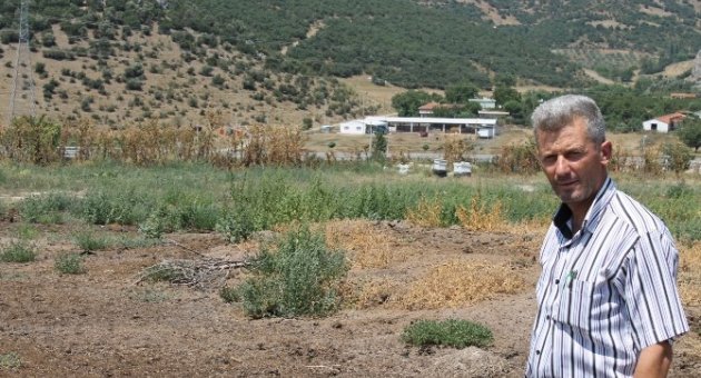 Marmaracık Köyüne Halı Saha
