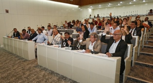 Meclis Toplantısında Hekimhan’a Kardeş Eli
