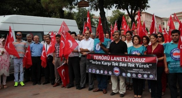 Memur-sen Üyeleri Tekirdağ’da Terörü Protesto Etti