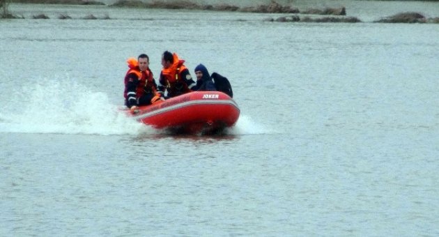 Meriç Nehri’nde Can Pazarı