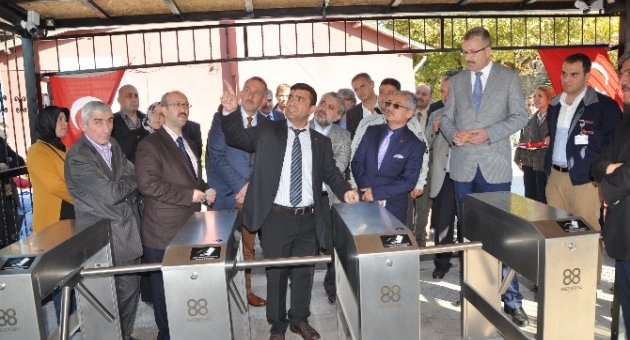 Meslek Lisesi ’turnikelendi’