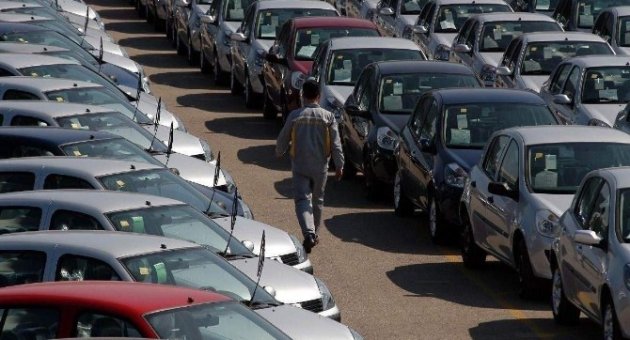 Metal İşçilerinin Eylemi Ve Kurdaki Dalgalanma Otomotiv Sektörünü Vurdu