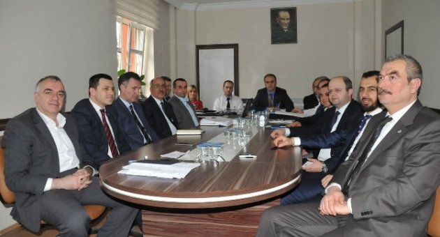 Metrekareye 93 Kilo Kar Yağınca Mer-pa’nın Çatısı Çöktü