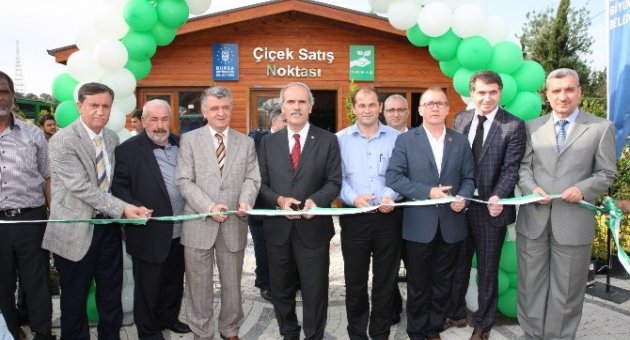 Mezarlıklar, Bursa’ya Yakışır Hale Geliyor