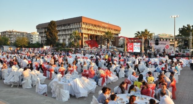 Mhp Aliağa’dan İftar Buluşması