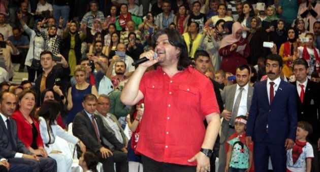 Mhp’liler Bursa’da Ahmet Şafak İle Coştu