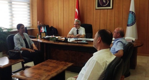 Milletvekili Lale Karabıyık’tan Rektör Ulcay’a Ziyaret