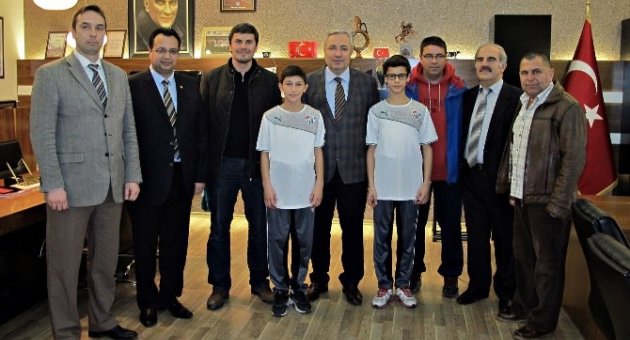 Minik Futbolculara Bursaspor Piyangosu