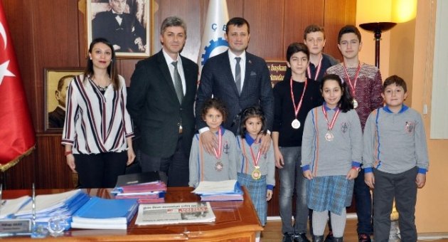 Minik Şahlar Antalya Yolcusu