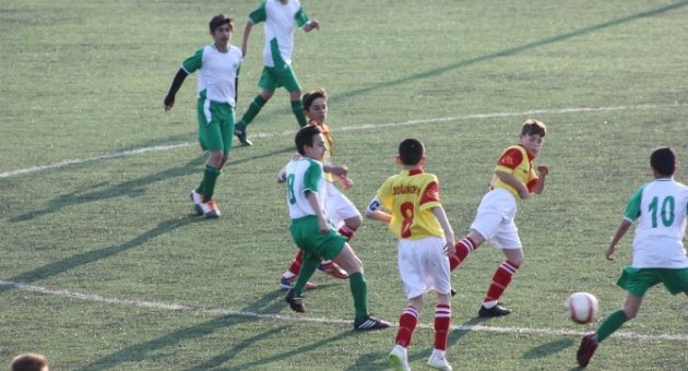 Minikler Gelecek İçin Umut Verdi