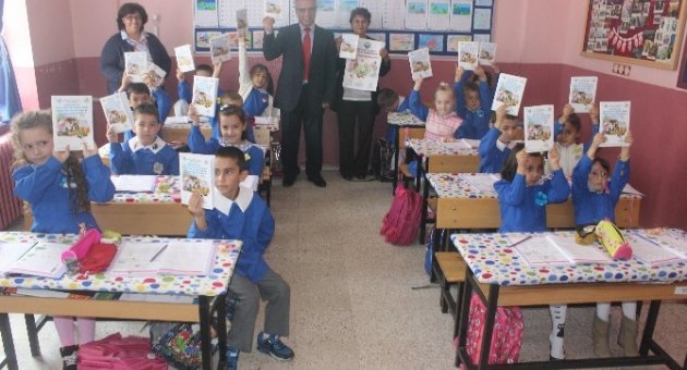 Miniklere Hayvan Sevgisi Aşılandı