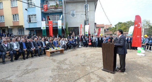Mollafenari’ye Modern Pazar Yeri