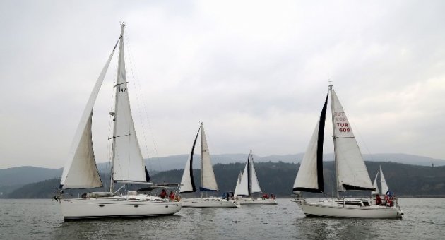 Mudanya’da Yelken Yarışları