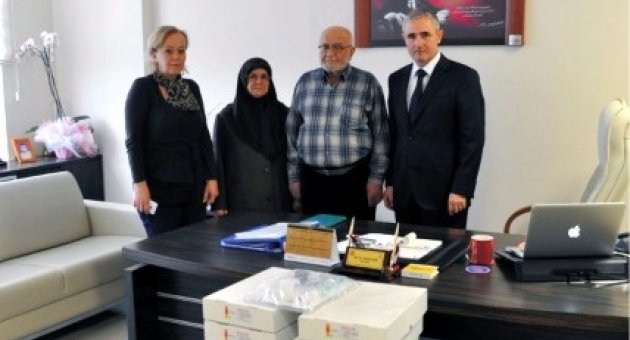 Mudanyalı Hayırsever, Mudanya Devlet Hastanesine Solunum Cihazı Hediye Etti