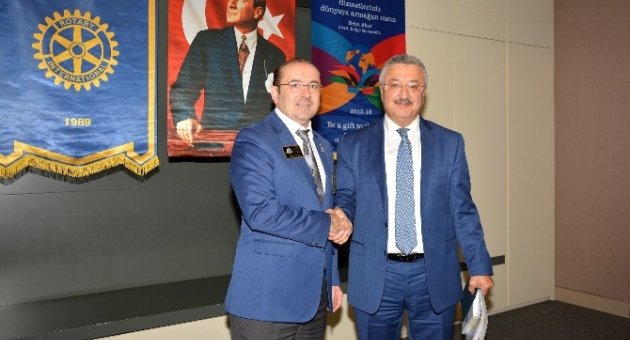 Müfed Başkanı Necip Nasır’dan İzmir’e Kentsel Dönüşüm Uyarısı