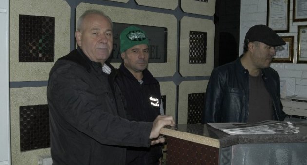 Muhtardan Yanan Otele Geçmiş Olsun Ziyareti