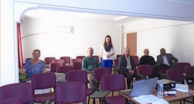 Muhtarlar ’koruyucu Aile Ve Evlat Edinme’ Konusunda Bilgilendirildi