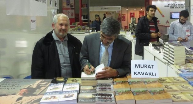 Murat Kavaklı’nın Kitabına Büyük İlgi